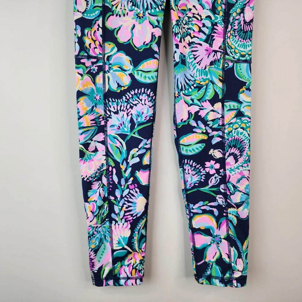 Lilly Pulitzer Luxletic Weekender Leggings Women's XS She's Got Sol